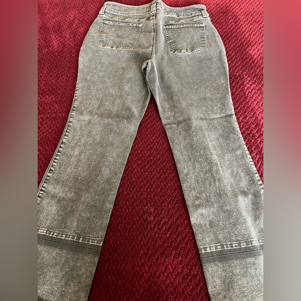 👖2 for 1 Bundle!- NYDJ jeans- 14P - Picture 5 of 15